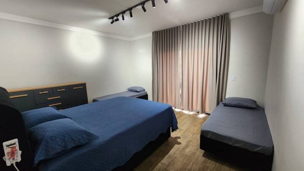 Sobrado à venda com 4 quartos, 250m² - Foto 11