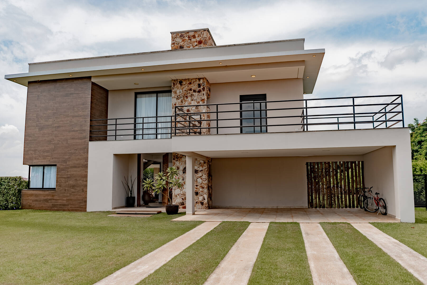 Casa de Condomínio à venda com 5 quartos, 636m² - Foto 3