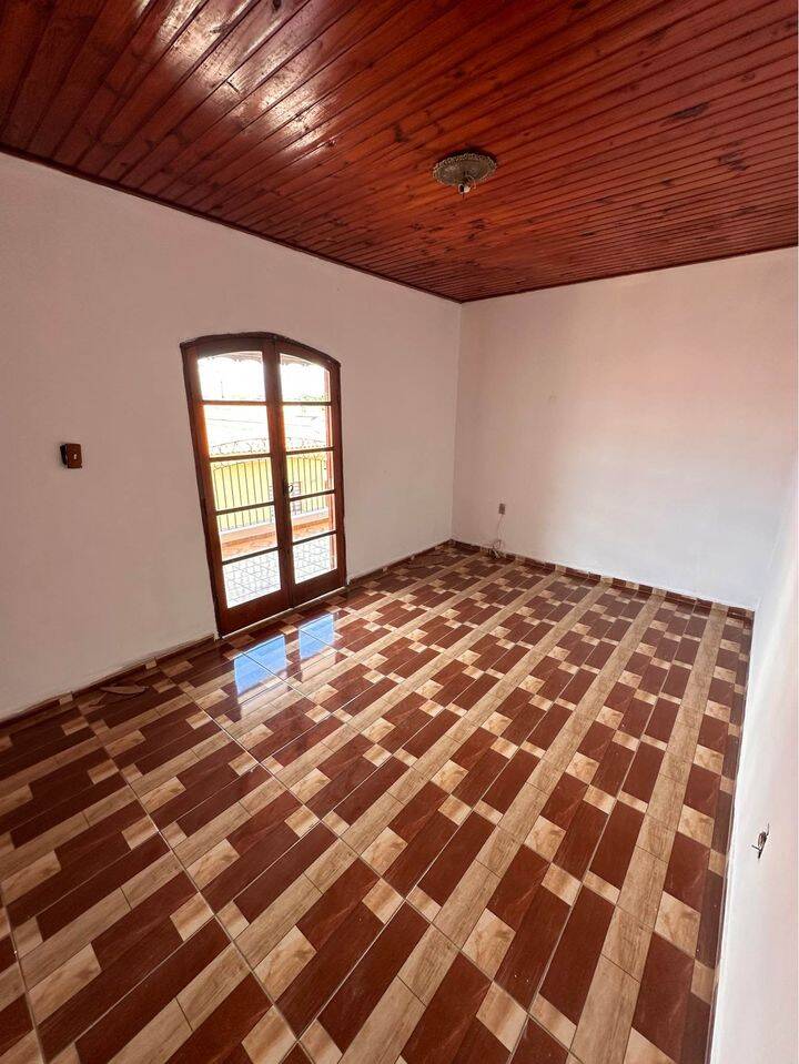 Sobrado à venda com 3 quartos, 150m² - Foto 5