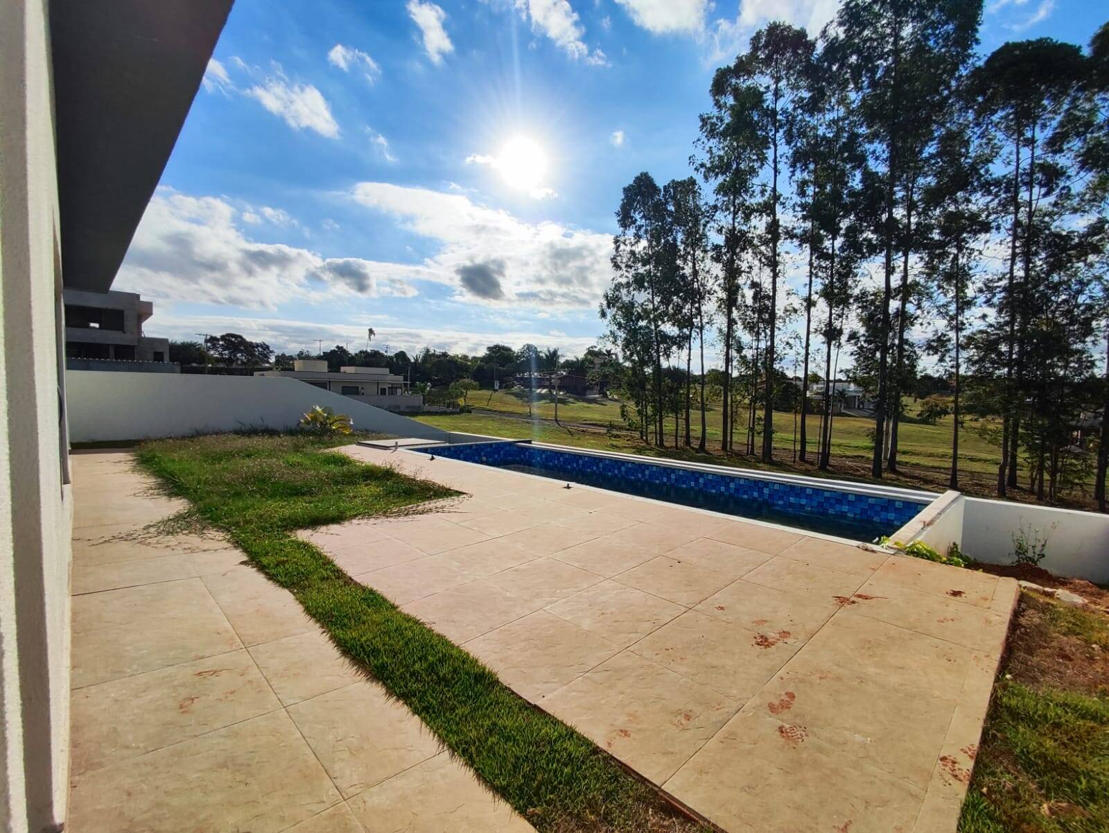 Casa de Condomínio à venda com 3 quartos, 450m² - Foto 5