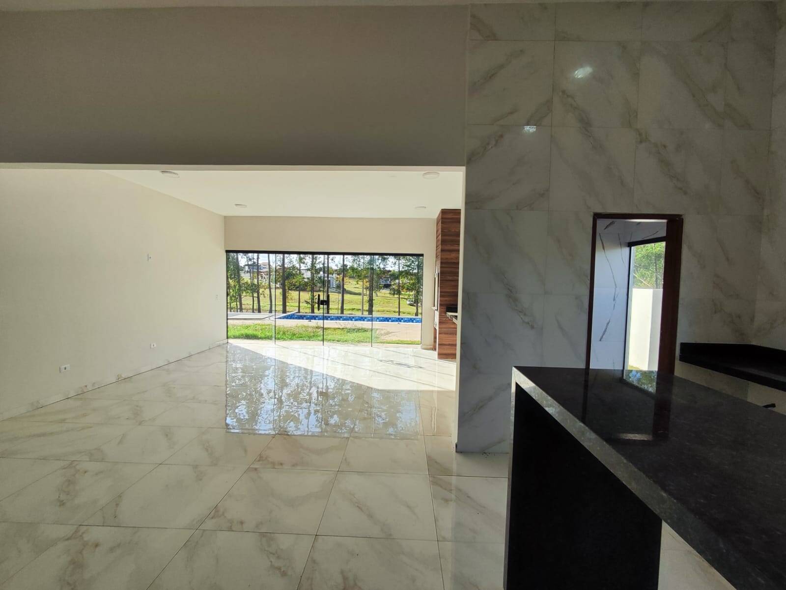 Casa de Condomínio à venda com 3 quartos, 450m² - Foto 10