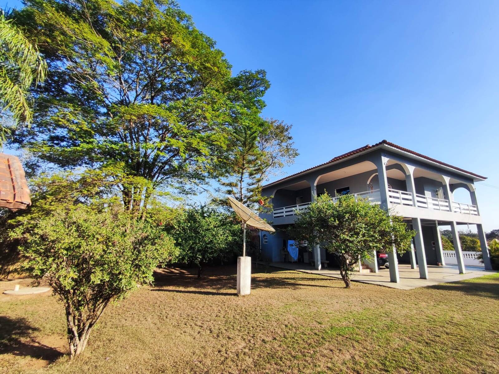 Fazenda à venda com 3 quartos, 9000m² - Foto 1