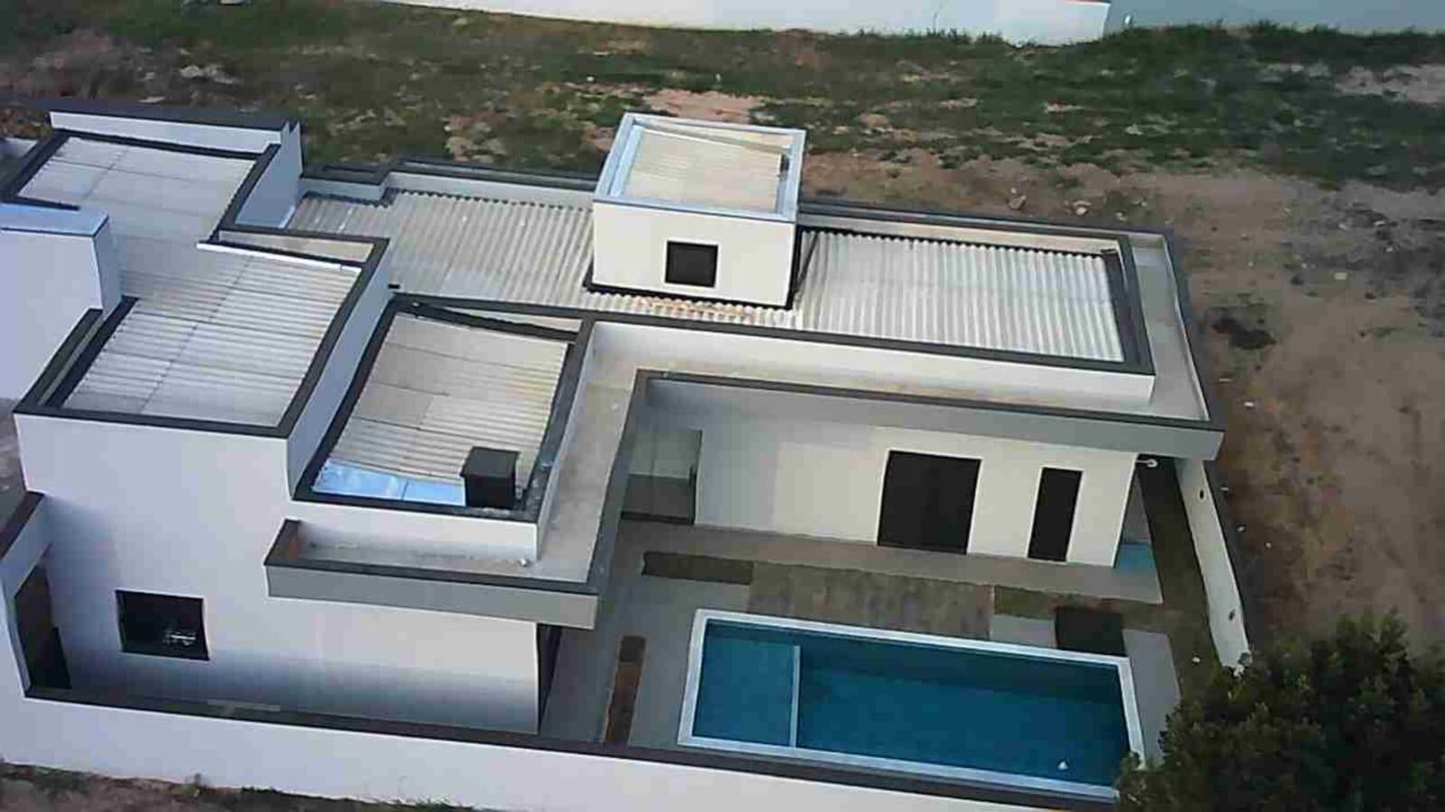 Casa de Condomínio à venda com 3 quartos, 420m² - Foto 25