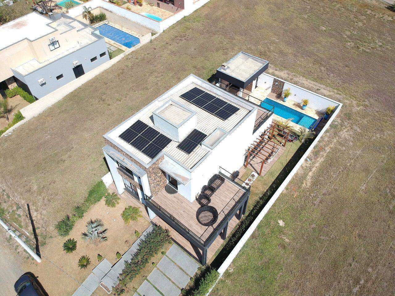 Casa de Condomínio à venda com 3 quartos, 420m² - Foto 3