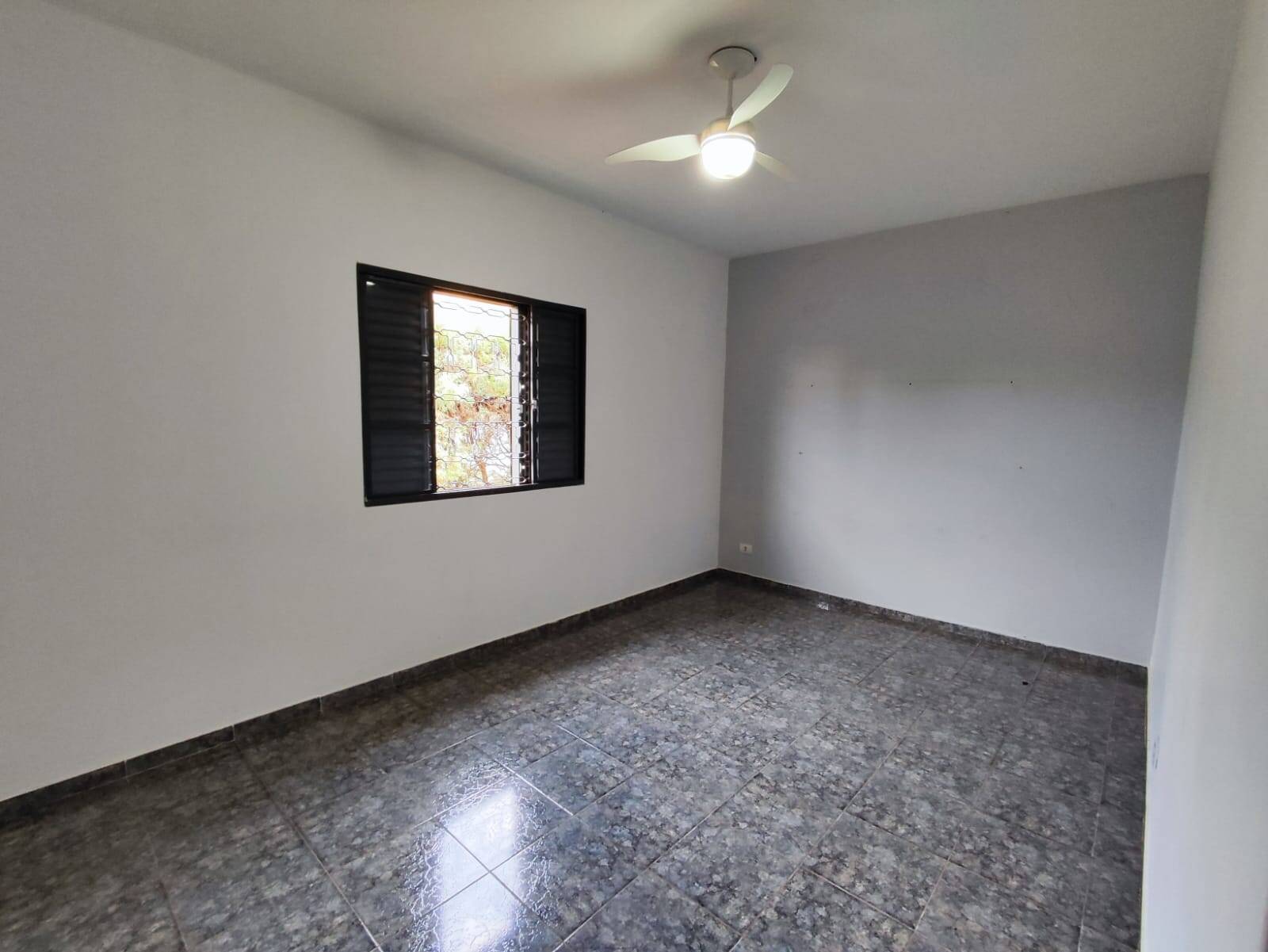 Casa à venda com 3 quartos, 450m² - Foto 11