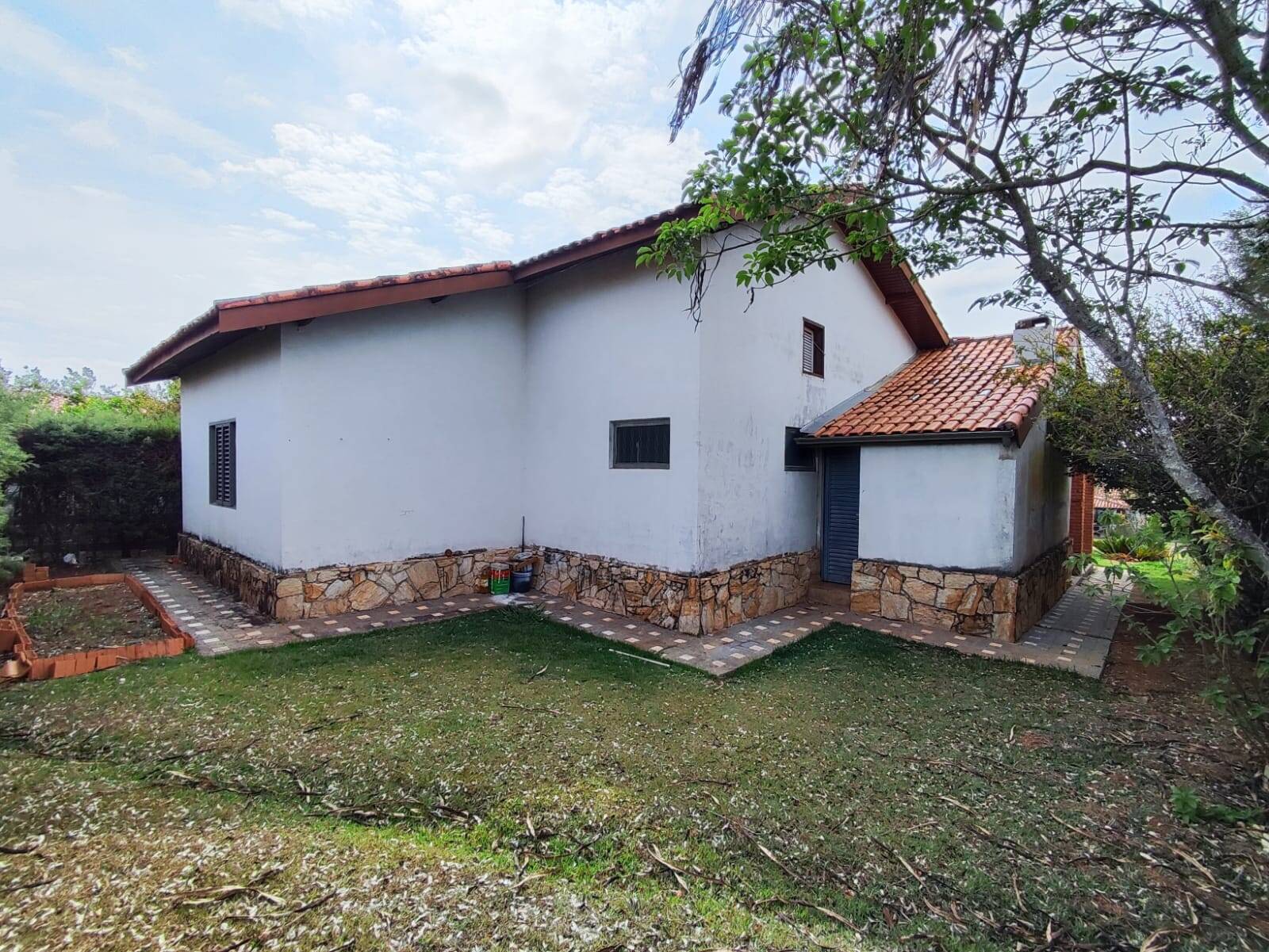 Casa à venda com 3 quartos, 450m² - Foto 10