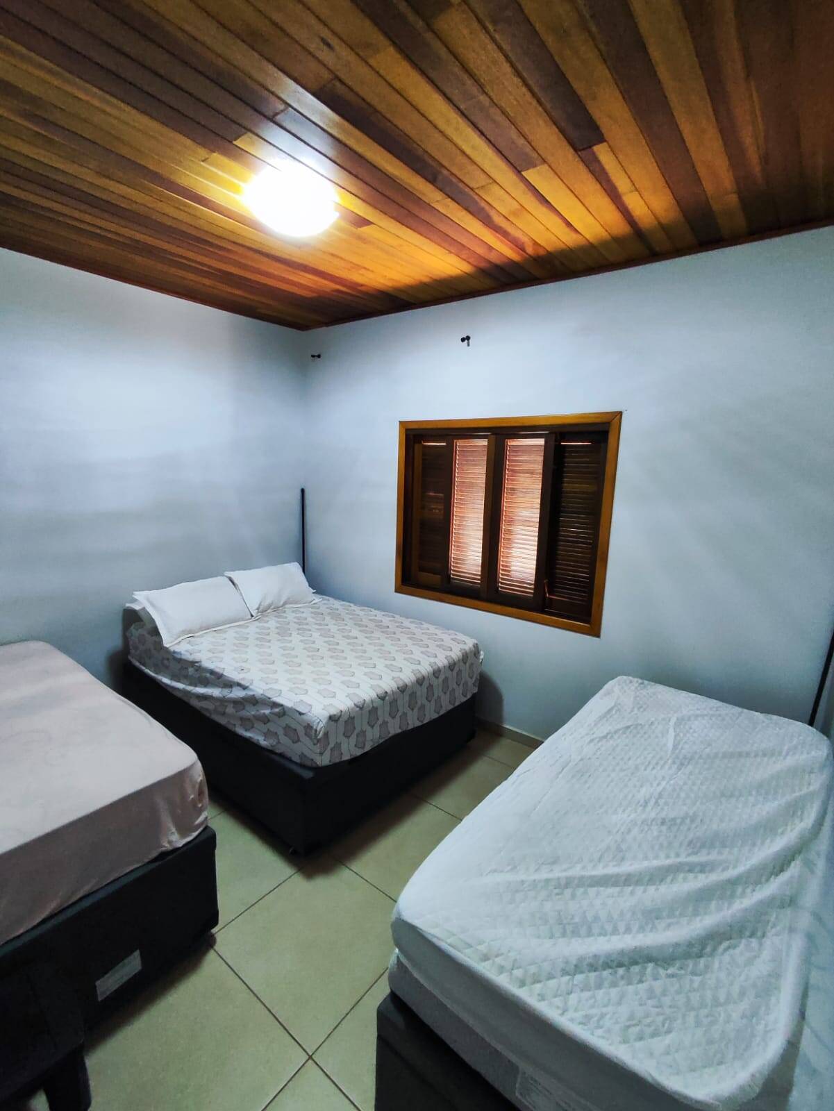 Casa de Condomínio à venda com 3 quartos, 450m² - Foto 17