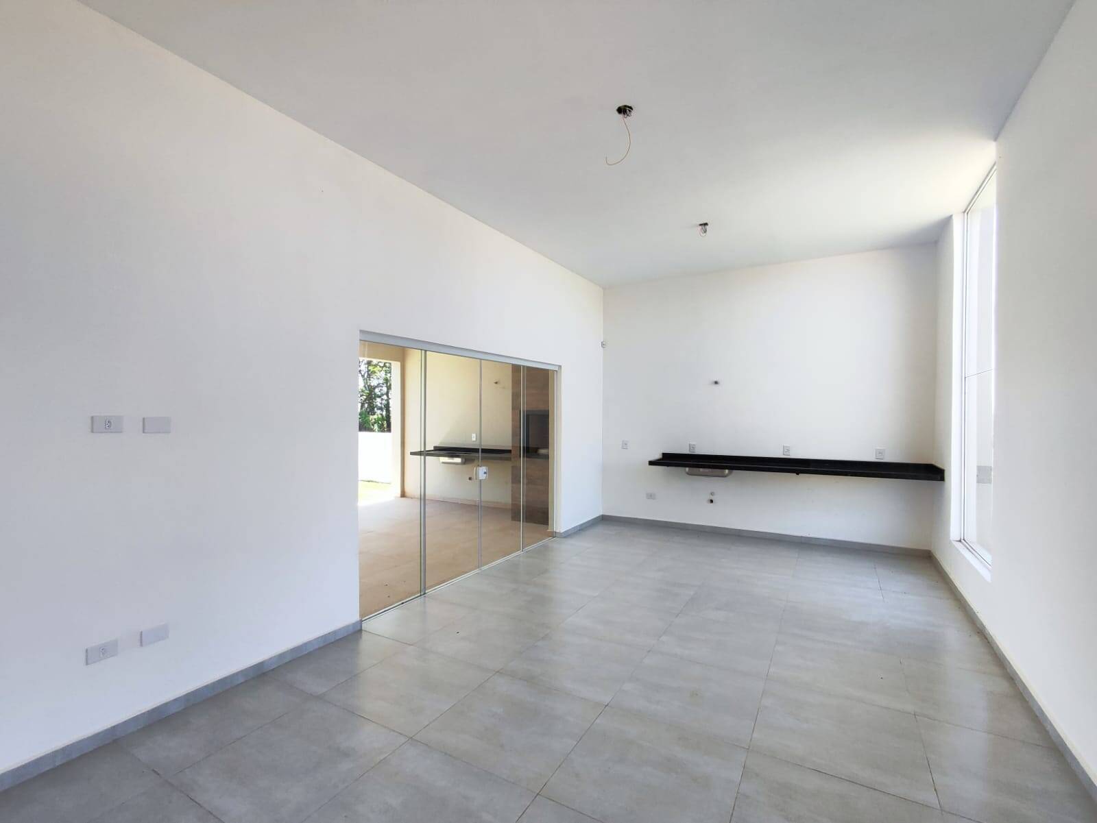 Casa de Condomínio à venda com 3 quartos, 450m² - Foto 15