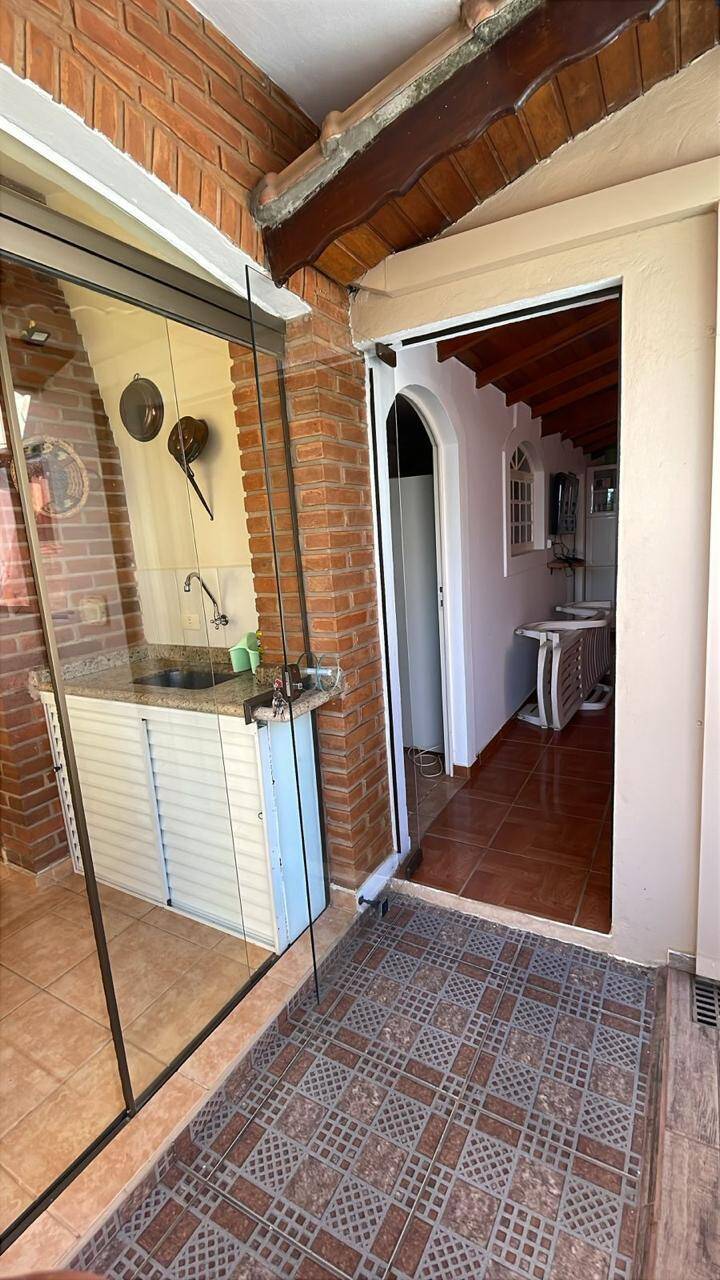 Casa de Condomínio à venda com 3 quartos, 450m² - Foto 7