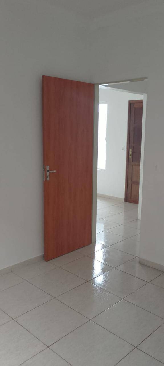 Casa à venda com 2 quartos, 104m² - Foto 10