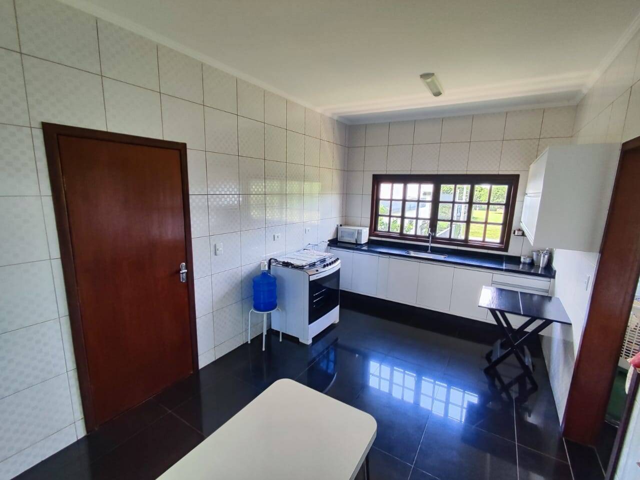 Casa de Condomínio à venda com 5 quartos, 900m² - Foto 22