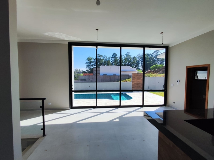 Casa de Condomínio à venda com 3 quartos, 450m² - Foto 31