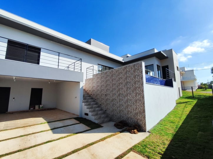 Casa de Condomínio à venda com 3 quartos, 202m² - Foto 11