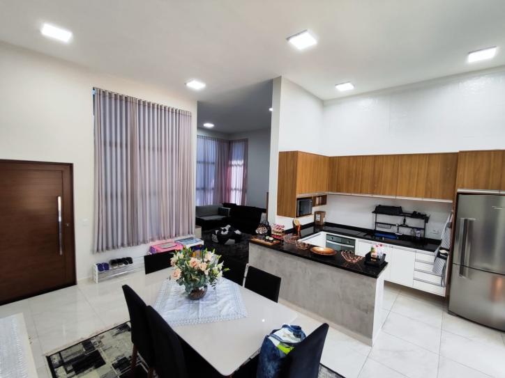 Casa de Condomínio à venda com 3 quartos, 175m² - Foto 13