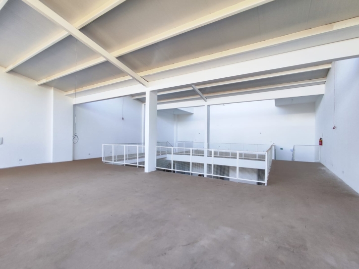 Prédio Inteiro para alugar, 216m² - Foto 10