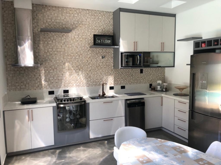 Sobrado à venda com 3 quartos, 200m² - Foto 6