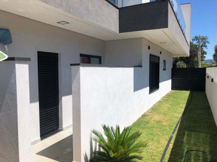 Sobrado à venda com 3 quartos, 200m² - Foto 12