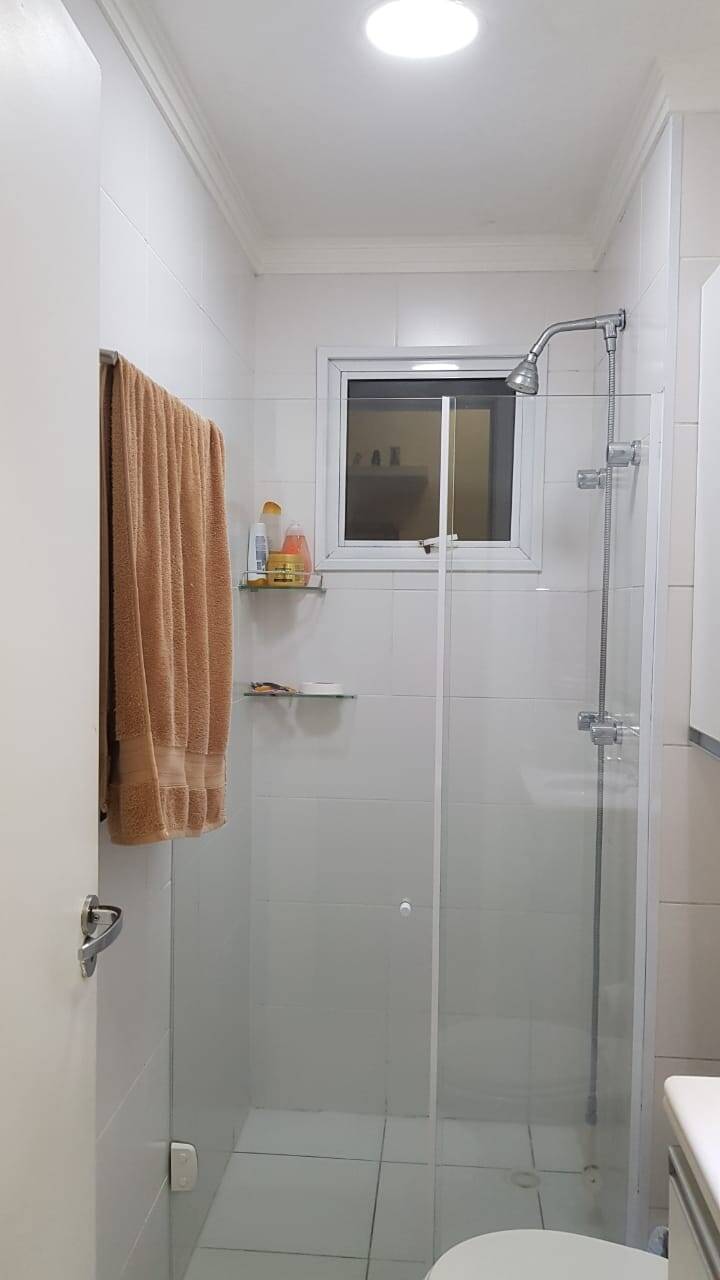 Apartamento à venda com 2 quartos, 64m² - Foto 20