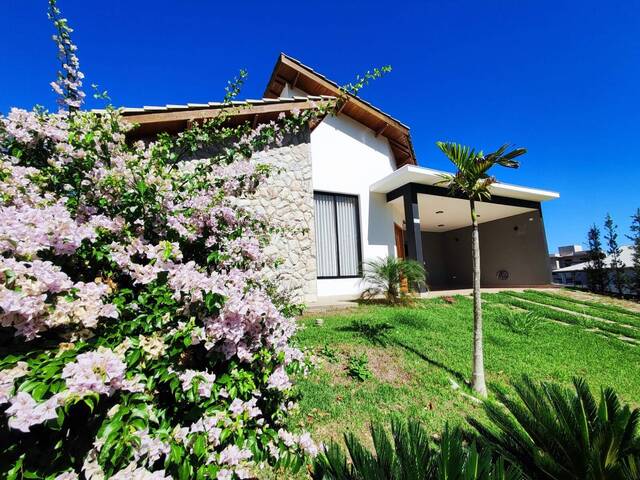 #457 - Casa em condomínio para Venda em Porangaba - SP - 2