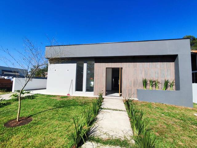 Casa em condomínio para Venda em Porangaba - 1