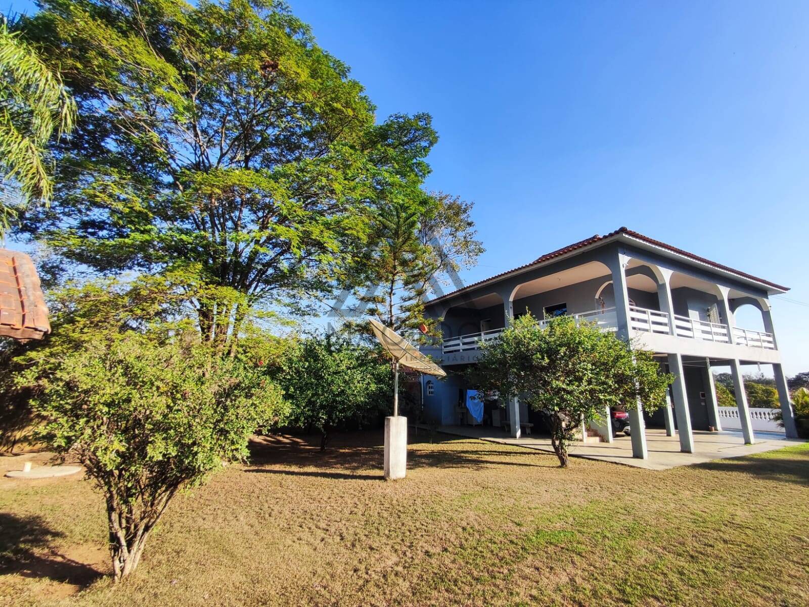 Fazenda à venda com 3 quartos, 9000m² - Foto 1