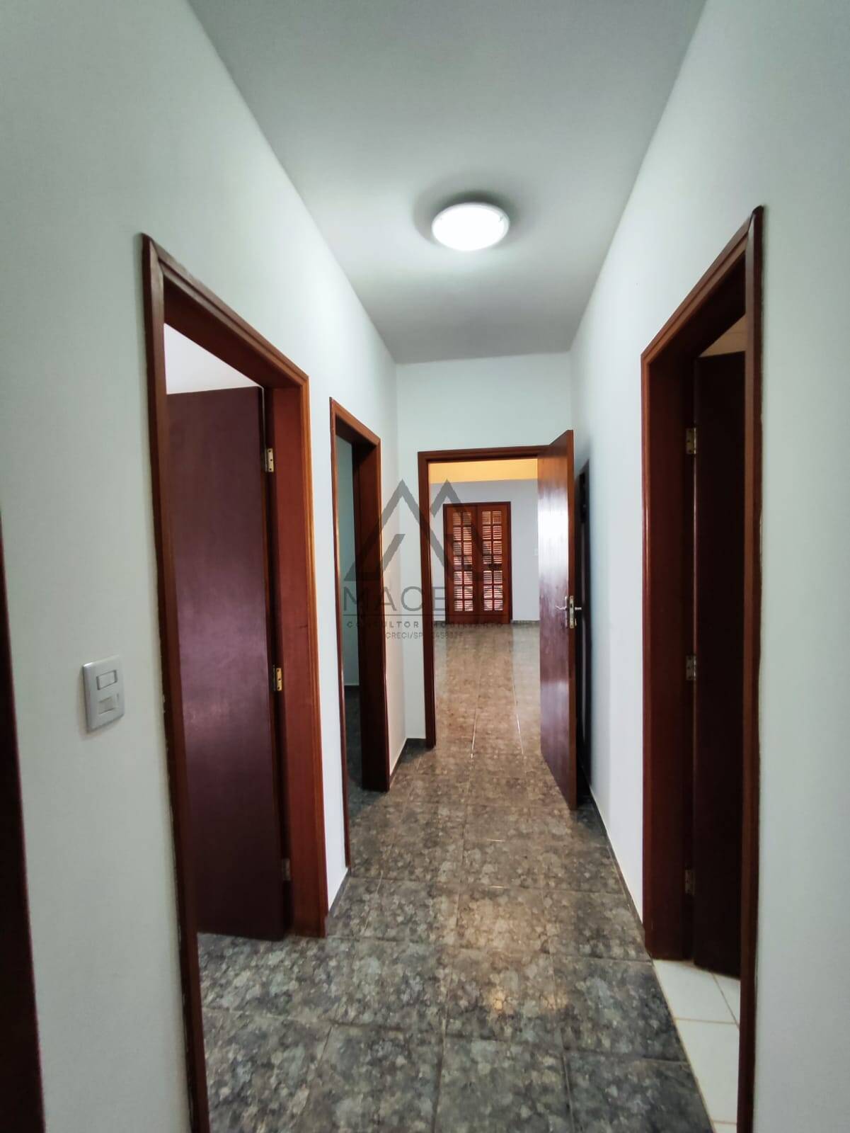 Casa à venda com 3 quartos, 450m² - Foto 12