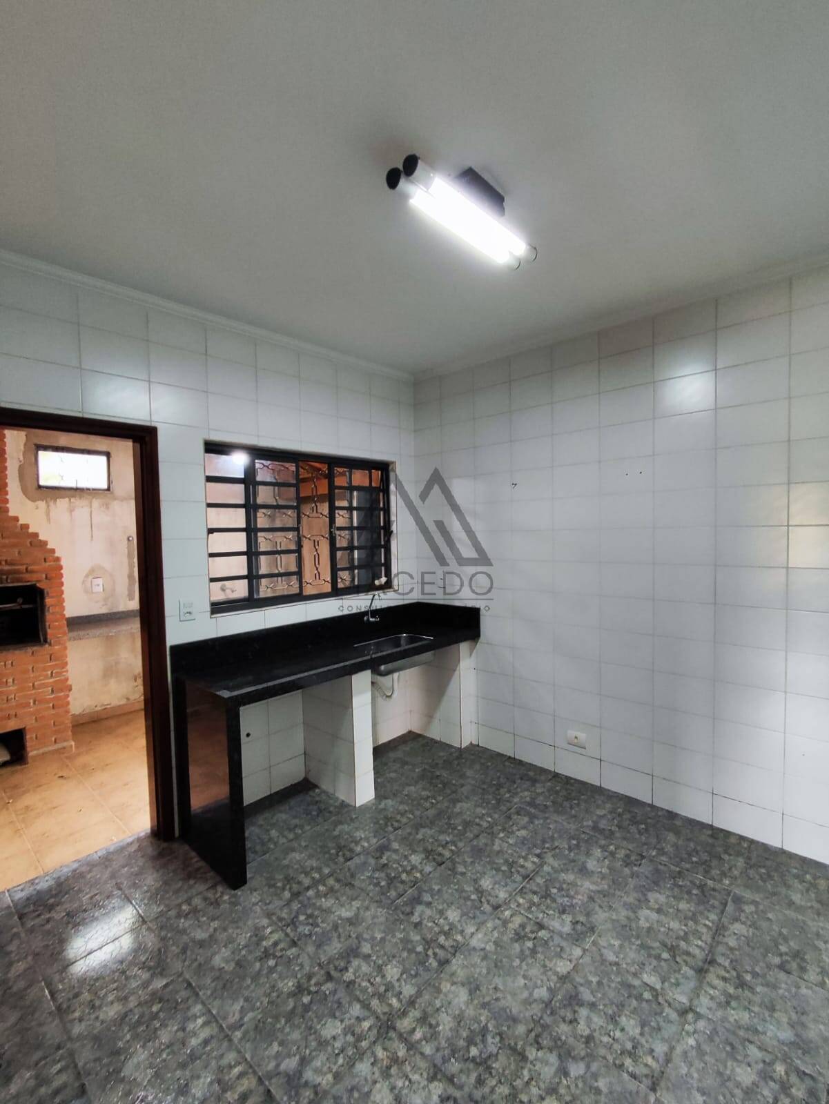 Casa à venda com 3 quartos, 450m² - Foto 16