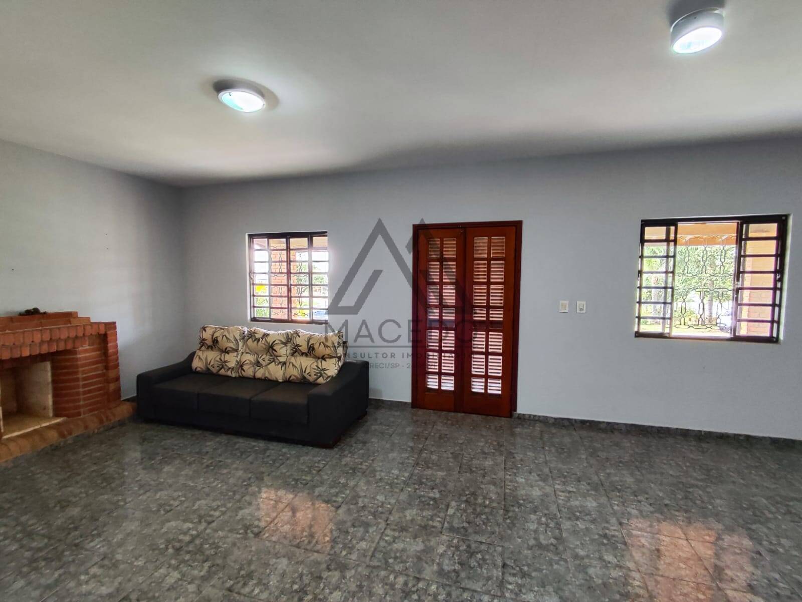 Casa à venda com 3 quartos, 450m² - Foto 17