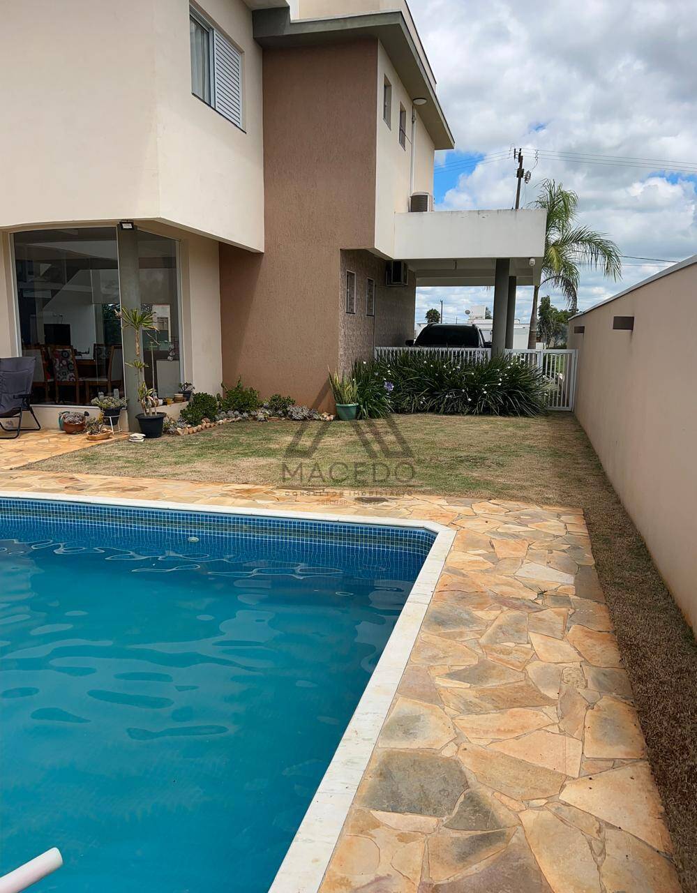 Casa de Condomínio à venda com 4 quartos, 450m² - Foto 8