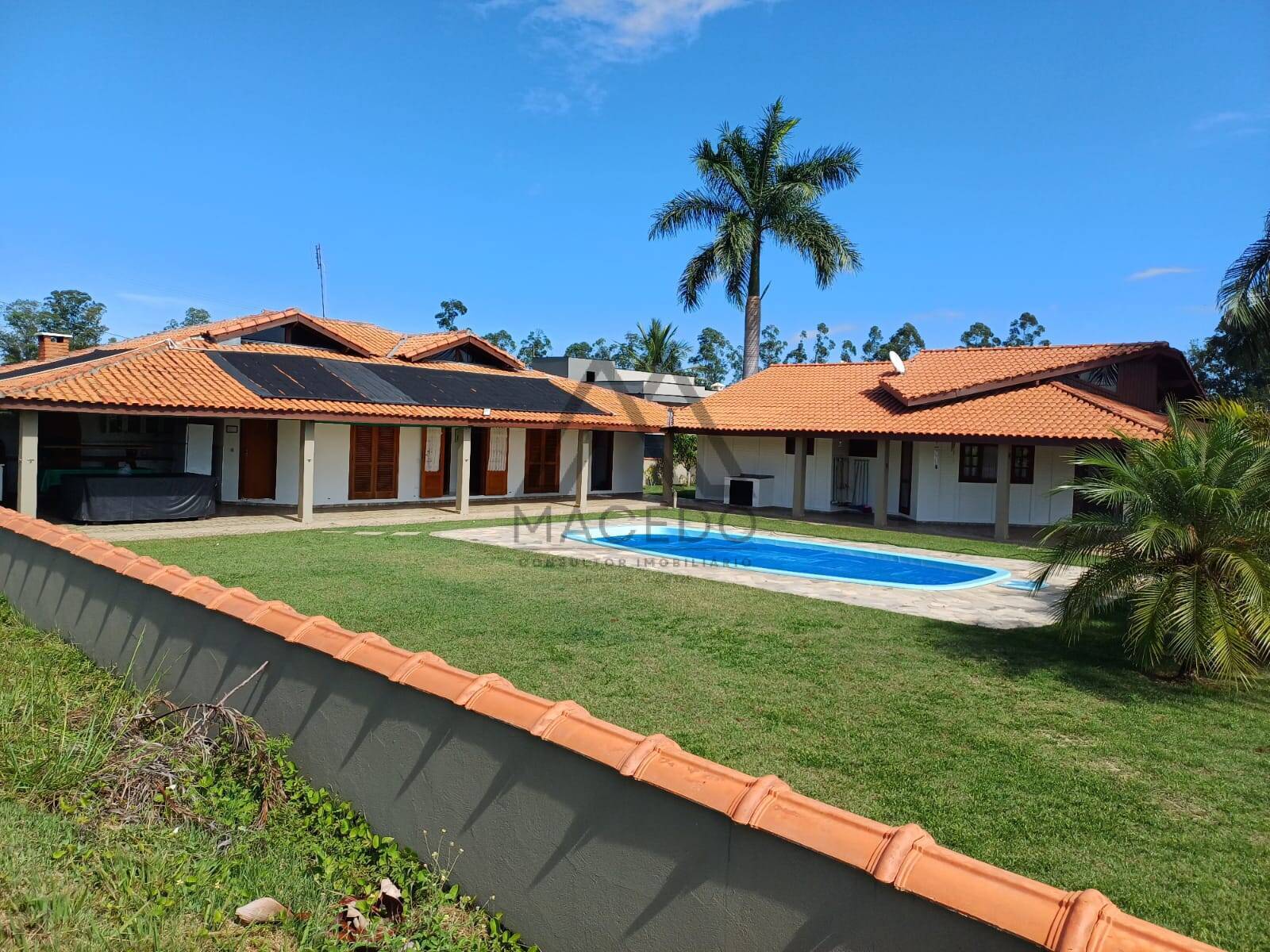 Casa de Condomínio à venda com 5 quartos, 900m² - Foto 4