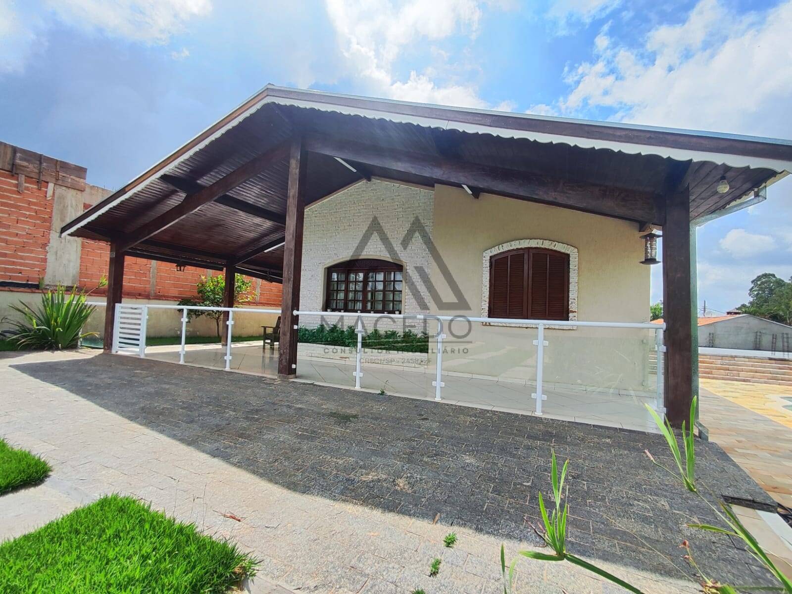 Casa de Condomínio à venda com 4 quartos, 840m² - Foto 3