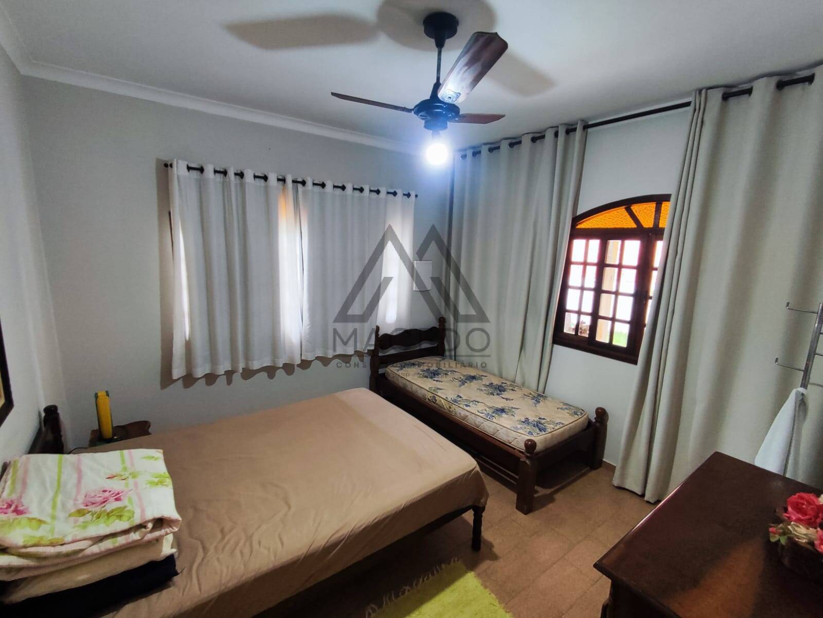 Casa de Condomínio à venda com 4 quartos, 840m² - Foto 18