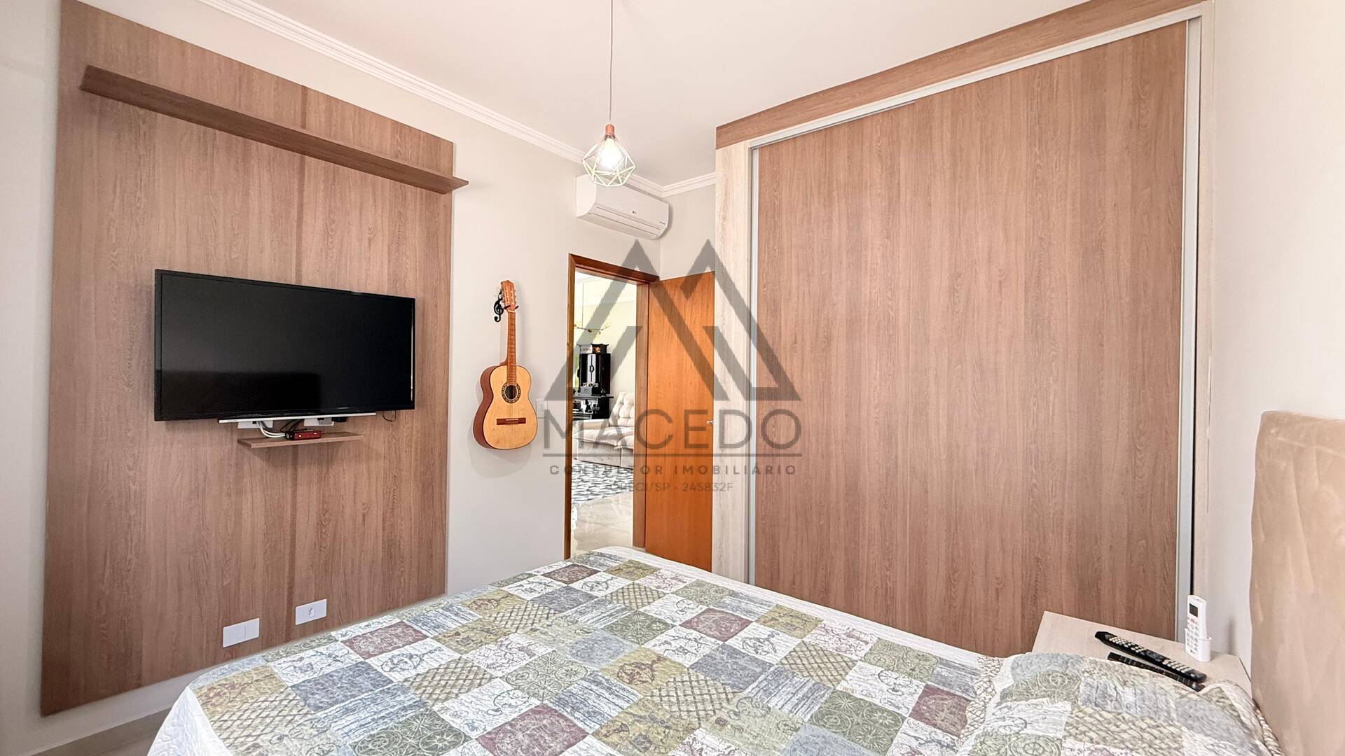 Casa de Condomínio à venda com 3 quartos, 450m² - Foto 18