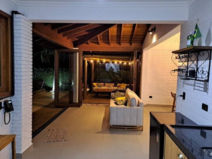 Casa de Condomínio à venda com 3 quartos, 150m² - Foto 3